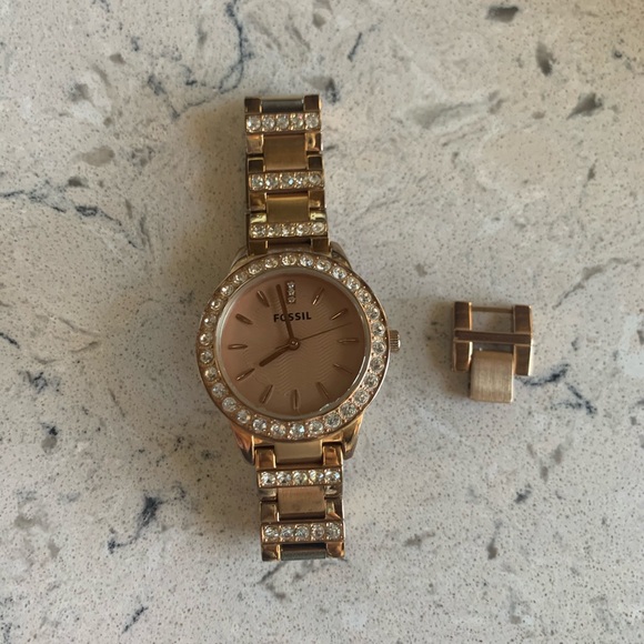 Fossil Jesse Rose-Tone Stainless Steel Watch - Picture 2 of 7